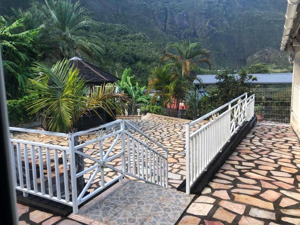 La Villa Du Sculpteur Palmiste Rouge Cilaos, Maison Entiere Esterno foto